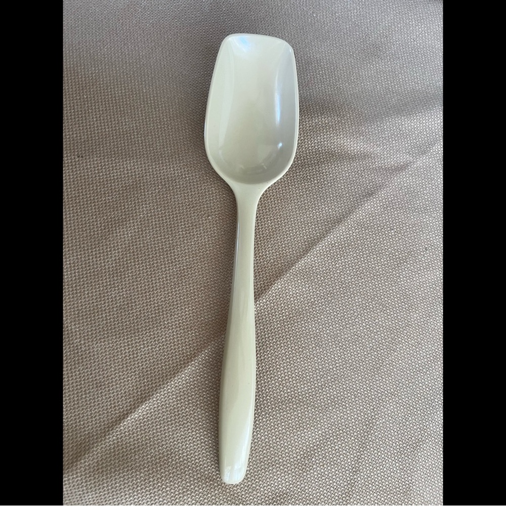 Vintage Melamine Hutzler Solid Serving Spoon Cream Colored item No. 518